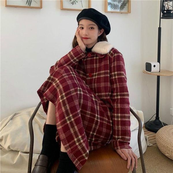 

two piece dress fashion suit 2021 korean version of autumn and winter temperament retro detachable fur collar red plaid woolen two-piece fem, White