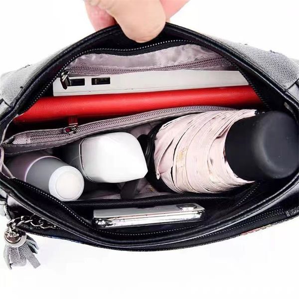 

2021 classic designer fashion messenger bag, women's handbag shoulder messenger purse leather palm rough skin matte hardware saddle bag