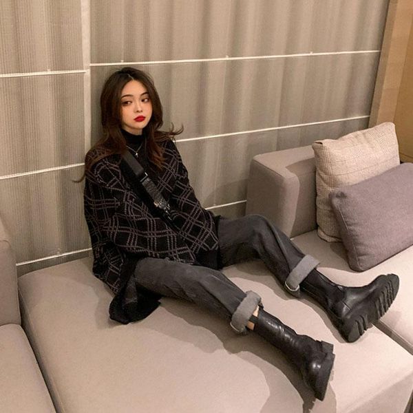 

2021 kong style autumn winter with diamond v-diamond cleavage female black cardigan sweater rnh2, White;black