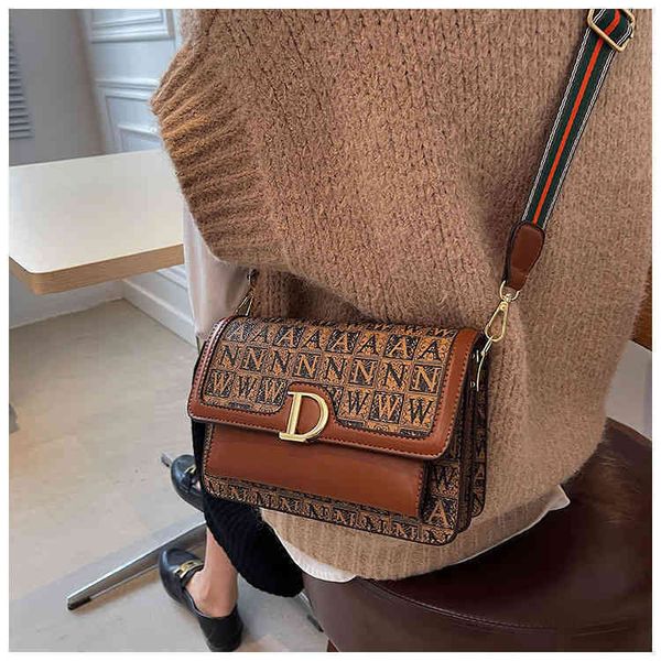 

2022 factory outlet cylinder autumn and winter fashion satchel women's bag tbvc