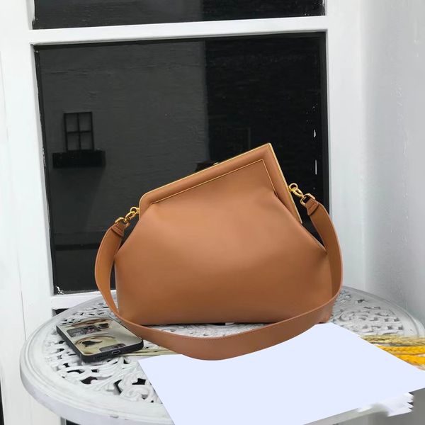 

women's shoulder dinner bag, luxury designer handbag 2021 genuine leather cloud clip bags