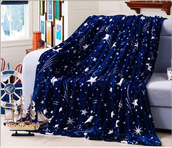 

soft rectangle white stars and dark blue aky print flannel blanket or as sofa cover /comforter cover1