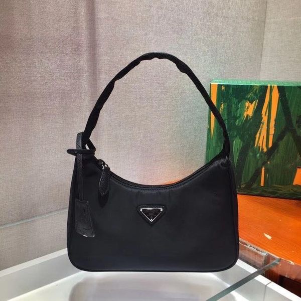 

ne515 bag hobo nylon fashion messenger canvas crossbody handbags shoulder for quality women classic bags bag zipper chest chain tot cibx, Red;black