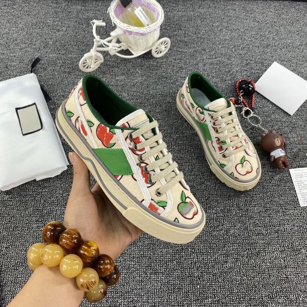 

2021 fashion men women casual shoes italy sneakers shoes leather green red bee embroidered tiger trainers chaussures with box, Black