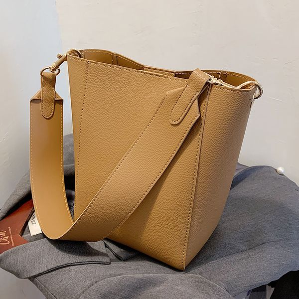 

casual buckets bag for women designer wide strap shoulder bags luxury pu leather crossbody bag lady big purses composit sac 2020 c1016