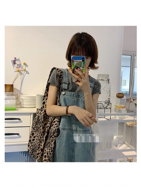 

ins net red hand handshoulder handleopard tote versatile shoulder lazy style handbag large capacity bag wzwlz