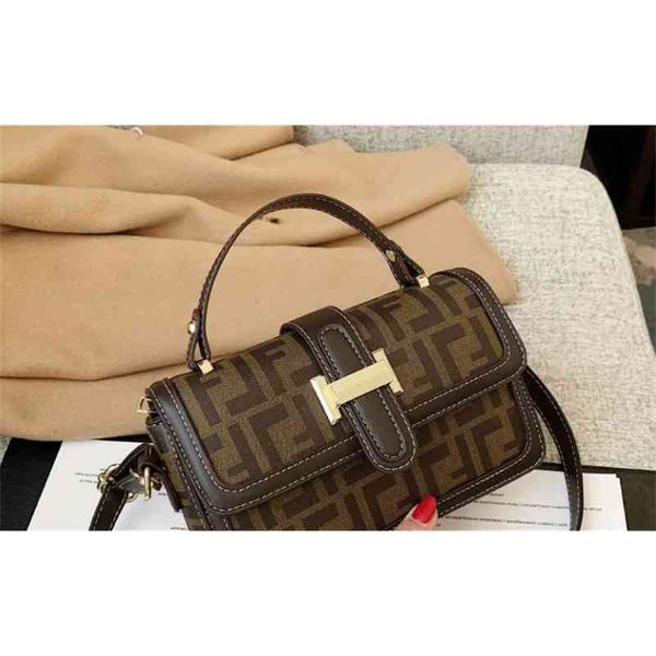 

2022 factory wholesale popular print fashion women's mobile phone bag gy0z