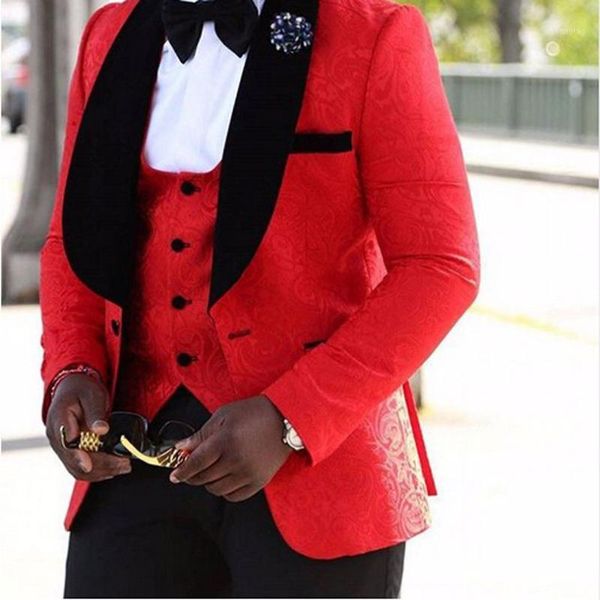 

новый стиль groomsmen shawal щит жених смокинг красный / белый / из черных мужчин костюмы свадьба лучший мужчина blazer (куртка + брюки + га, White;black