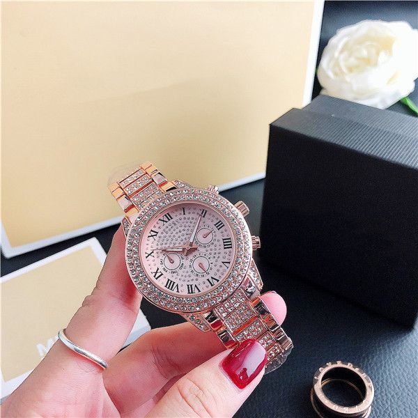 

38.5mm luxurys designers watches mens steel band sports quartz watch multi-brick personality colorful triangle dial, Slivery;black