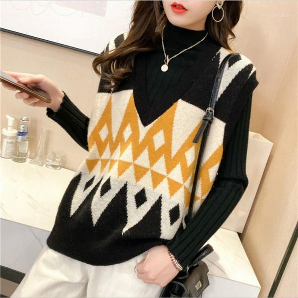 

women's vests korean style women knitted vest casual v-neck sleeveless waistcoat female vintage argyle pullover sweater for women1, Black;white