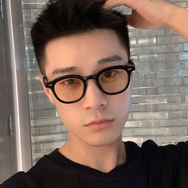 

tan men's new light sunglass hip 2020 hop small frame concave anti uv sunglass for women, White;black