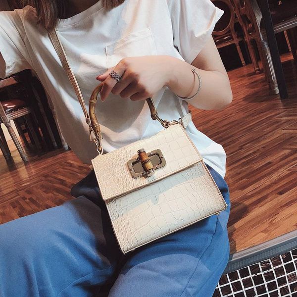 

fashion fairy handbags female wave korean version of the ins super fire messenger bag wild single shoulder bag