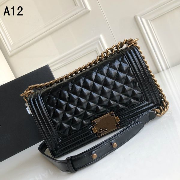 

classic handbag luxurys designers bags channel women bags fashion handbags919 chains shoulder bag calfskin & retro hardware accessories