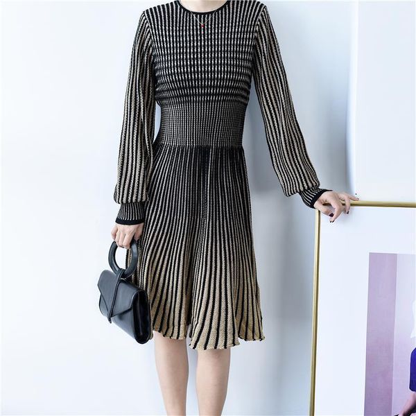 

women dress 2020 new autumn wool knitted dress round neck waist1, Black;gray