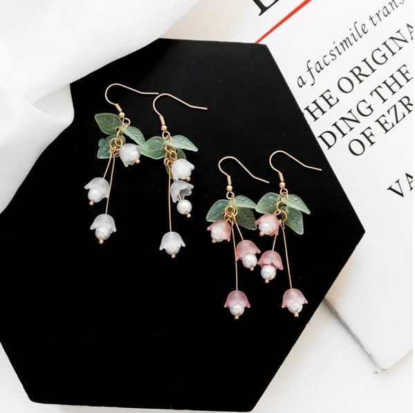 

2020 the new forest lilies of the valley flower pearl lady fresh 925 silver needle stud earrings hook earrings 148, Golden;silver