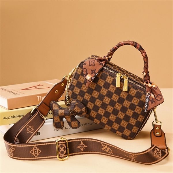 

70% off deals online portable pillow bag new checkered letter versatile foreign one shoulder messenger bag female