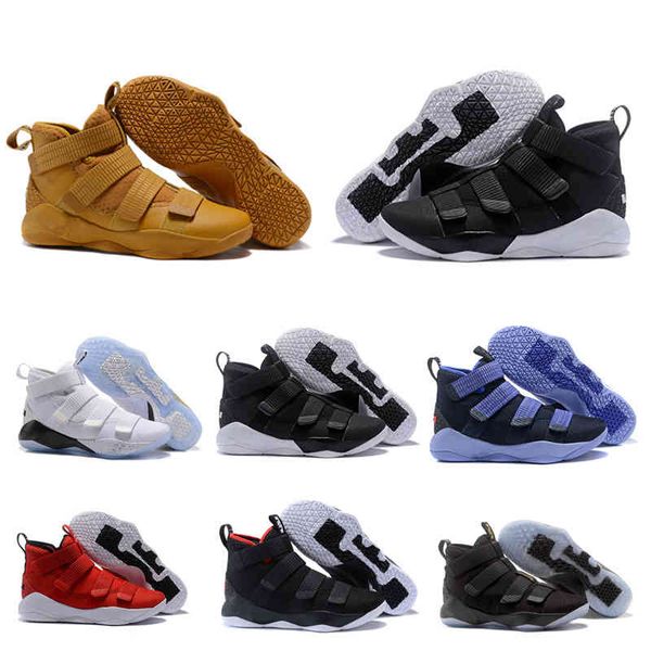 

lebrons 11 basketball shoes og hyper royal white university mid gym red blue black men trainers grey silver toe twist sneakers