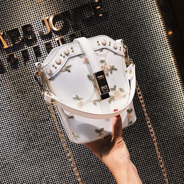 

etaill сладкий кружева цветочные bucket bag роскошные сумки на ремне для женщин 2020 сумка женщин 2020 цветы цепи плеча сумки
