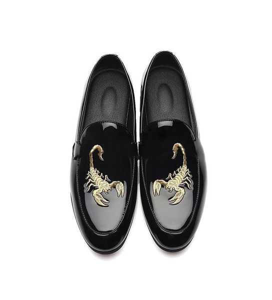 

2020 animal prints print leather shoes fashion classic doug men shoes business pointed toe leather bright wedding flat, Black