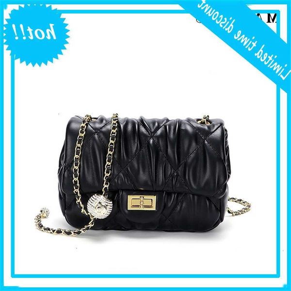 

maidudu women's 2020 new fashion fragrance pleated rhombic chain versatile one shoulder messenger small square bag