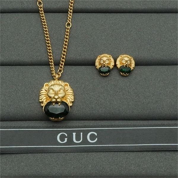 

87% off wholesale shop family gu family's new green diamond head earrings personalized advanced design simple necklace, Silver