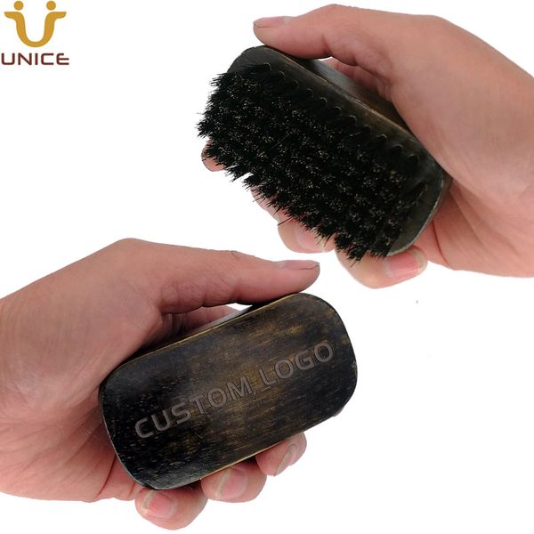 MOQ 100 pièces OEM LOGO personnalisé Mini brosse à barbe rétro avec poils de sanglier manche en bois à l'ancienne brosses pour le visage