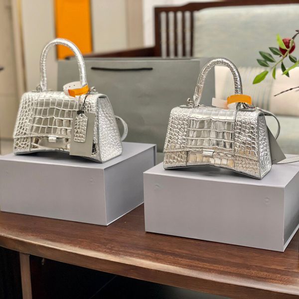 

5a+shoulder bag handbags designer mixed color classic luxury small fresh ladies first choice, leather material, suitable for all occasions