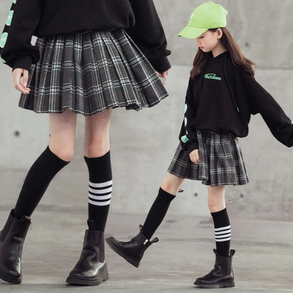 

girls' short autumn and winter wear versatile children's pleated skirt, plaid school uniform skirt, Blue