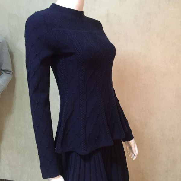 

16 sweet waist lotus leaf pendulum twist weaving sweater knitting shirt m620 overskirt m6271, White;black