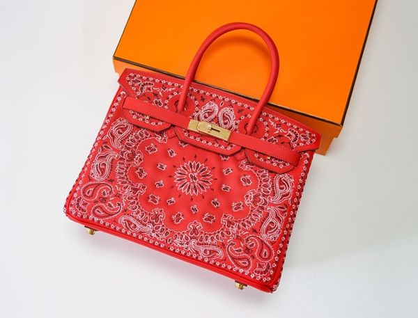 

factory wholsale fully handmade artical embroidery red design handbag30cm,epsom leather,gold hardware,5colors,fast delivery