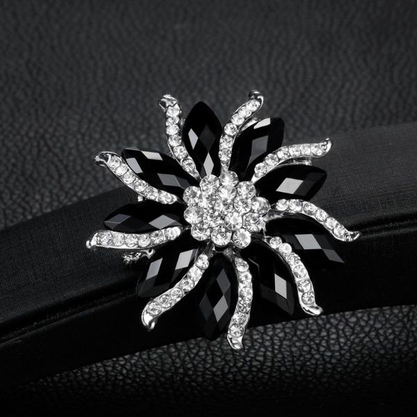 

fashion popular brooch brooches accessories manufacturers selling the new black resin alloy, Gray