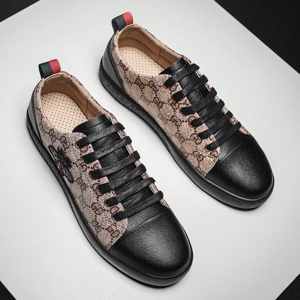 

size 39-46 italy style spring rivets low sneakers screener luxurys designers shoes men pu leather sport boots bee trainers flat chaussures, Black