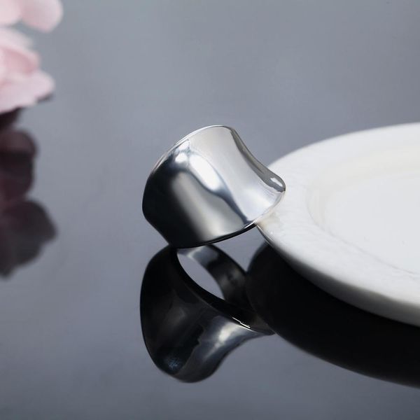 

beautiful smooth ring men women retro cute noble pretty fashion wedding silver color women lady ring jewelry r052 h bbyaze