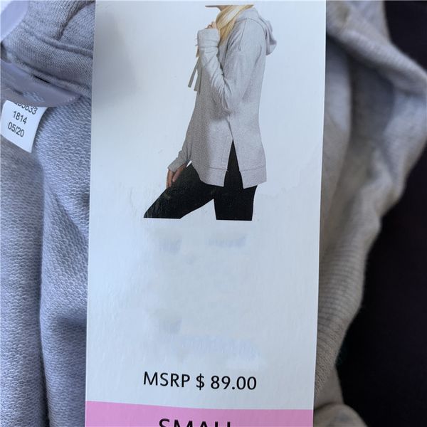 

sister style ~ hangtag 89 us dao lao mei dan modal high elastic soft and delicate hooded side split sweater