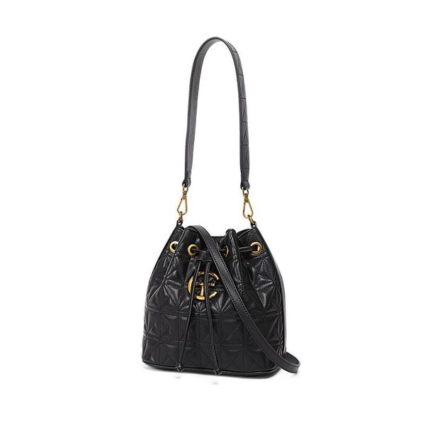 

2020 new genuine leather bucket shoulder messenger bags summer famous design women purse and handbags sac a main