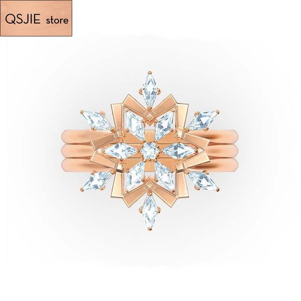 

2020 fashion jewelry swa new, elegant temperament star awn hollow snowflake crystal three in one women's charm ring, Silver