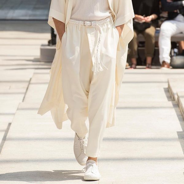 

men's harem pants 2020 spring and autumn street shooting white cotton linen low crotch cross pants personality korean loose larg, Black