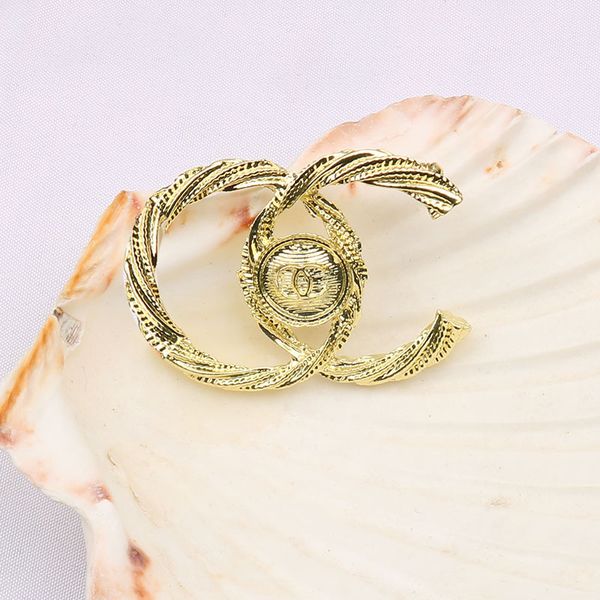 

european and american popular hemp brooch simple atmosphere, versatile exquisite brooch jewelry, Gray