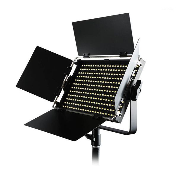 

viltrox vl-s50b 50w p led video studio dimmable light w/ barndoor+2.4g wireless remote+dc adapter for pgraphy interview1