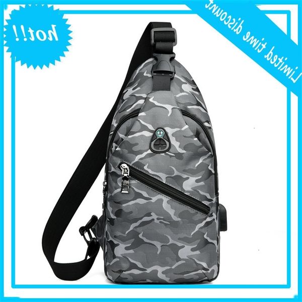 

new fashion brand messenger single shoulder locomotive korean leisure small chest men's bag