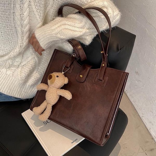 

ins hong kong style retro mass ladies bags 2020 new fashionable fashion trending hand bag easy matching tote bag