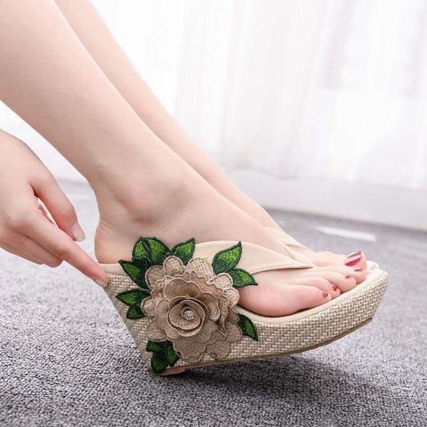 

crystal queen woman slippers home casual beach flip flops lady sandals summer high heels 220224, Black