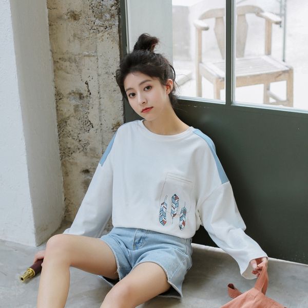 

в начале осени 2020 тонкий корейский студент свободный шикарный цвет контрастные буквы небольшой свежий напечатанный летучая мышь рукав длин, White