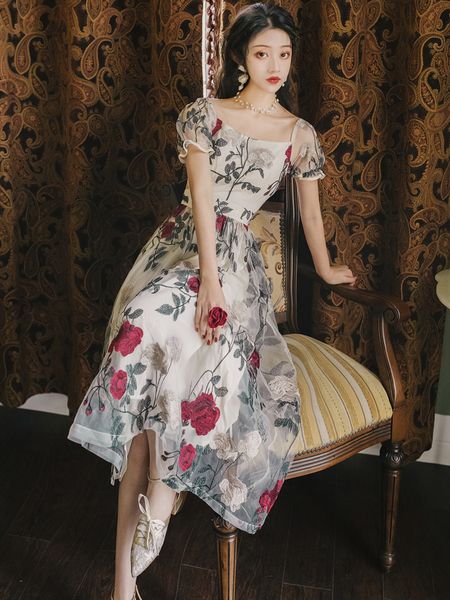 

2021 summer elegant floral embroidered short sleeve dressed in party dress at night square collar adjustment and long enlargement hy4z, Black;gray