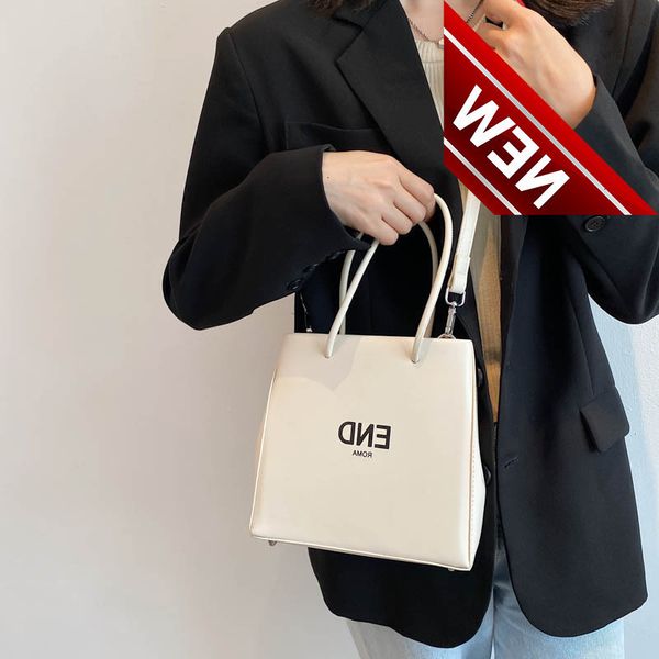 

portable tote women's summer 2022 new fashion contrast color simple ins messenger small square bag