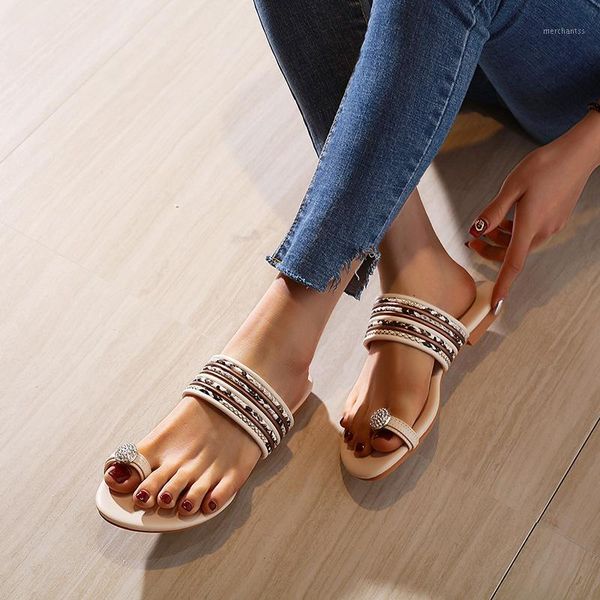 

summer women round toe sandals ladies new fashion rhinestone flat female comfortable beach shoes women's slippers plus size1, Black
