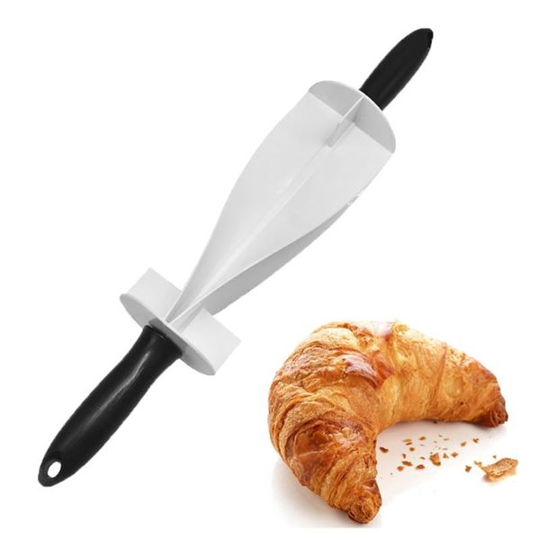 

baking & pastry tools professional plastic handle rolling cutter for making croissant bread dough knife wooden kitchen