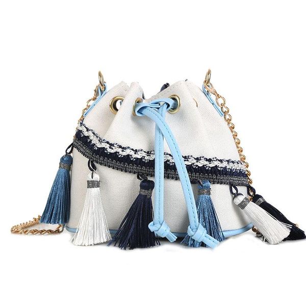 

2020 factory sales fashion women messenger bags for spring and summer hollow out shoulder bags mini bucket 2 colors