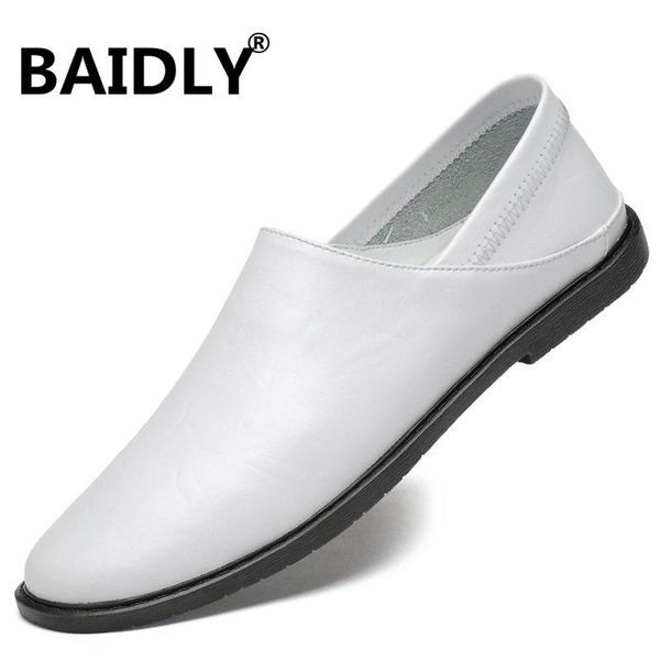 

мода марка мужчины обувь мужчины обуви из натуральной кожи casual flats мужской корова кожи скольжения на комфортные бездельник, Black