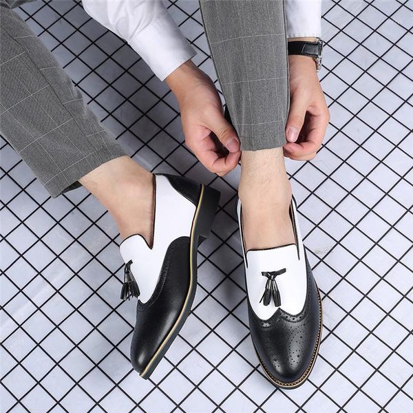 

yomior new fashion casual men leather shoes mixed colors classic tassel formal dress loafers business wedding brogue shoes1, Black